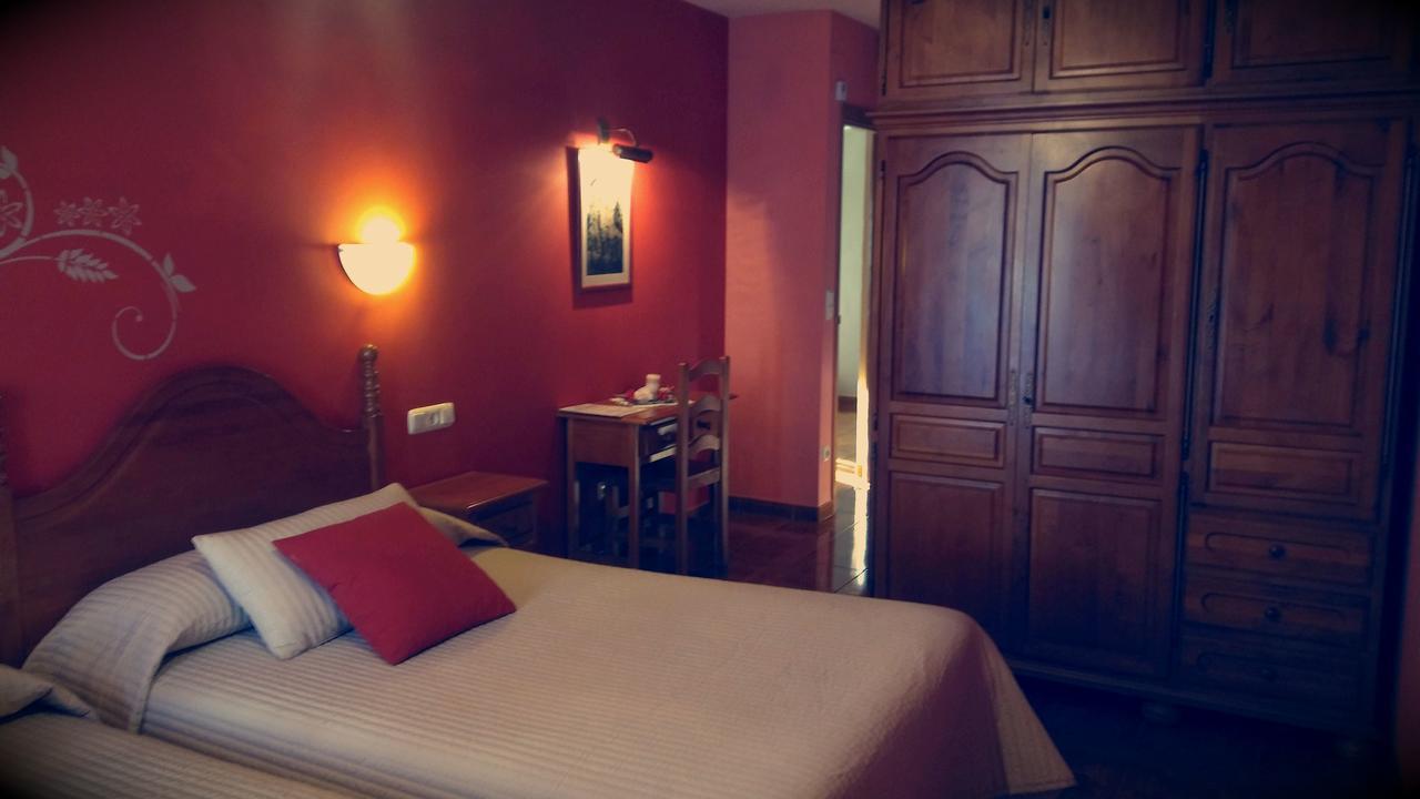 Hostal Ekaitza Hotel เลเซกา ภายนอก รูปภาพ